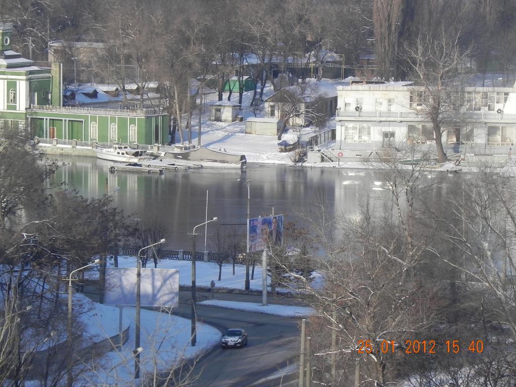 Hotel Rassvet Dněpropetrovsk Exteriér fotografie